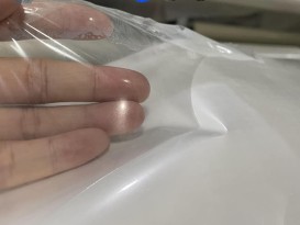 贊晨耐水解耐磨TPU防水透濕膜環(huán)?；瘖y袋醫療用品復合布料貼合膜